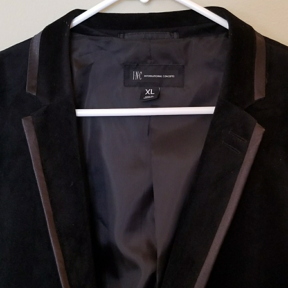 Inc black dinner jacket - Picture 2 of 3
